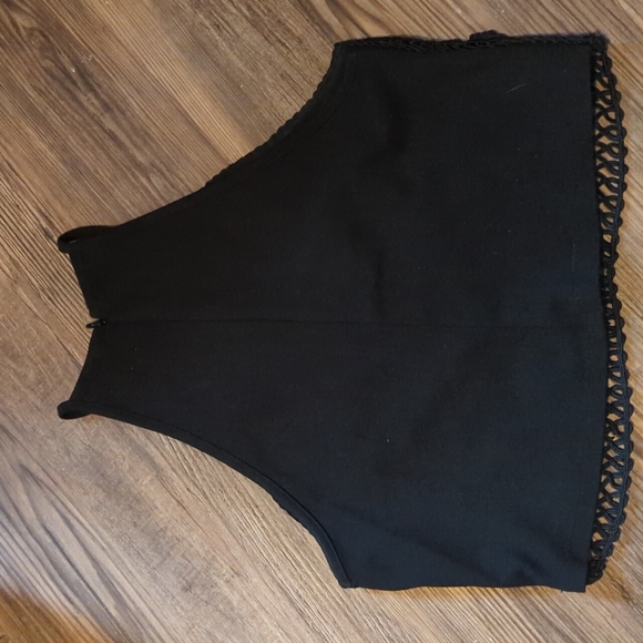 H&M boho braided crop top in black - Picture 2 of 5